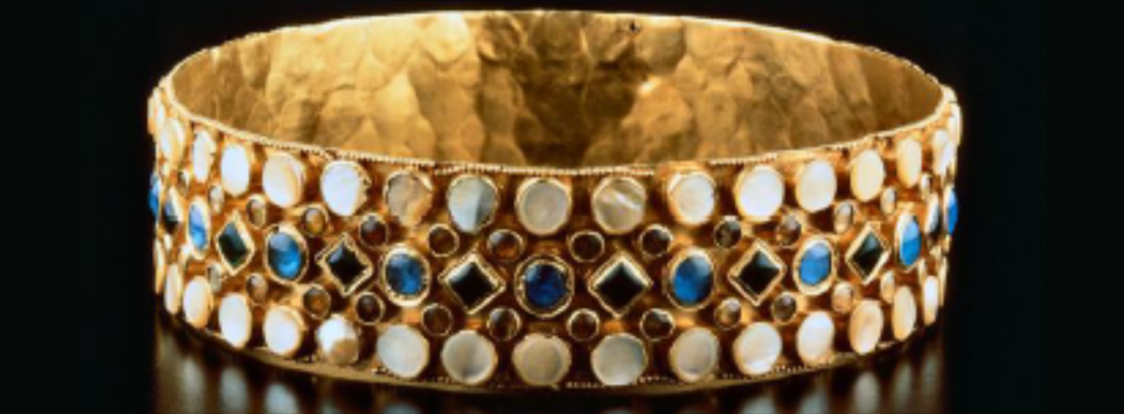 21/04 - Primo appuntamento del ciclo di conferenze "Il Medioevo che non ti aspetti", a cura del professor Simone Caldano